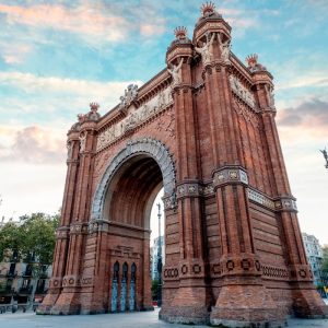 Exploring the Fascinating World of Famous Brick Arches Around the World | A & X Masonry